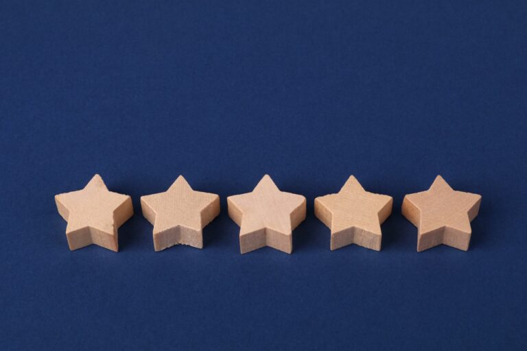 Cómo conseguir reseñas de 5 estrellas en Google Business Profile para tu salón de belleza