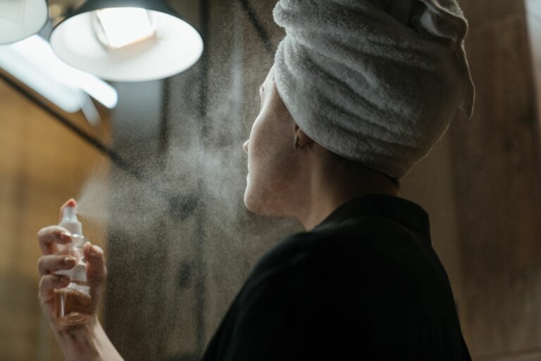 Cómo evitar la acumulación de vapor en espejos y baños